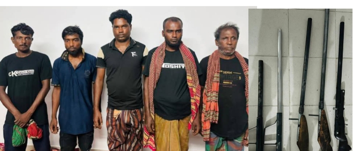 সুন্দর বনে সুমন বাহিনীর আত্নসমর্পণ