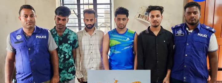 কাউখালিতে ইয়াবাসহ ৪ মাদক ব্যবসায়ী গ্রেফতার