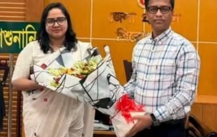 কাউখালীর ইউএনও হিসাবে যোগদান করেছেন – রেহেনা আক্তার