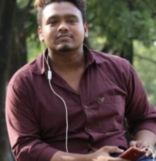 “দেশে এখন সস্তা নুন আর খু*ন ” টঙ্গীতে পূর্ব শক্রতার জেরে যুবককে কুপিয়ে হত্যা